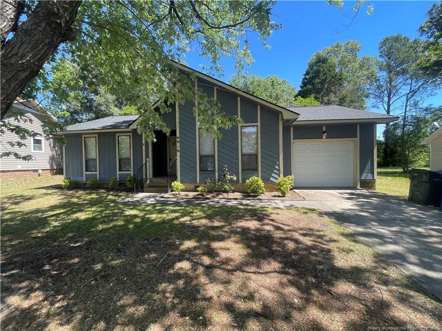 Fayetteville House: 6916 Kizer Drive