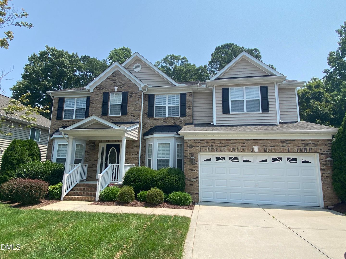 Holly Springs House: 125 Quarryrock Road