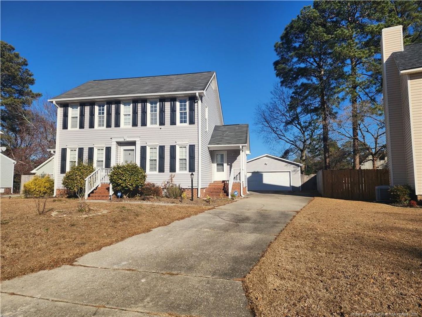 Fayetteville House: 3460 McChoen Drive