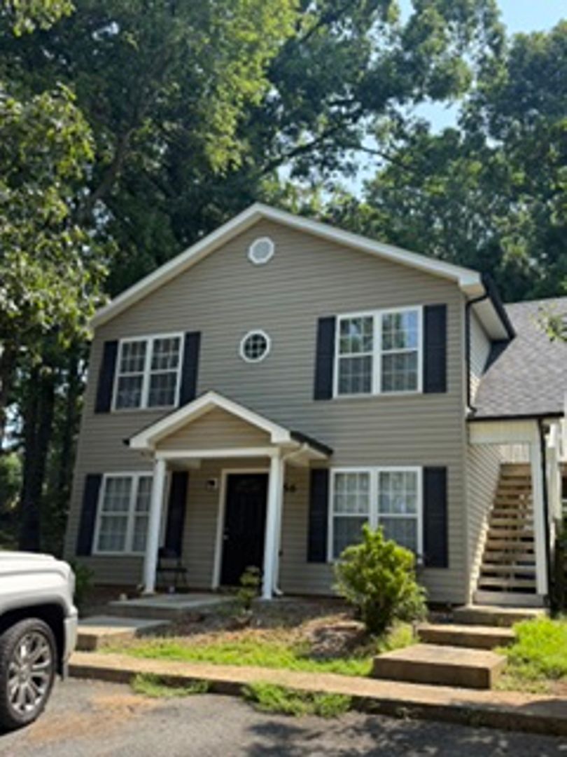 Asheboro House: 656 Cascade Ave, Apt B