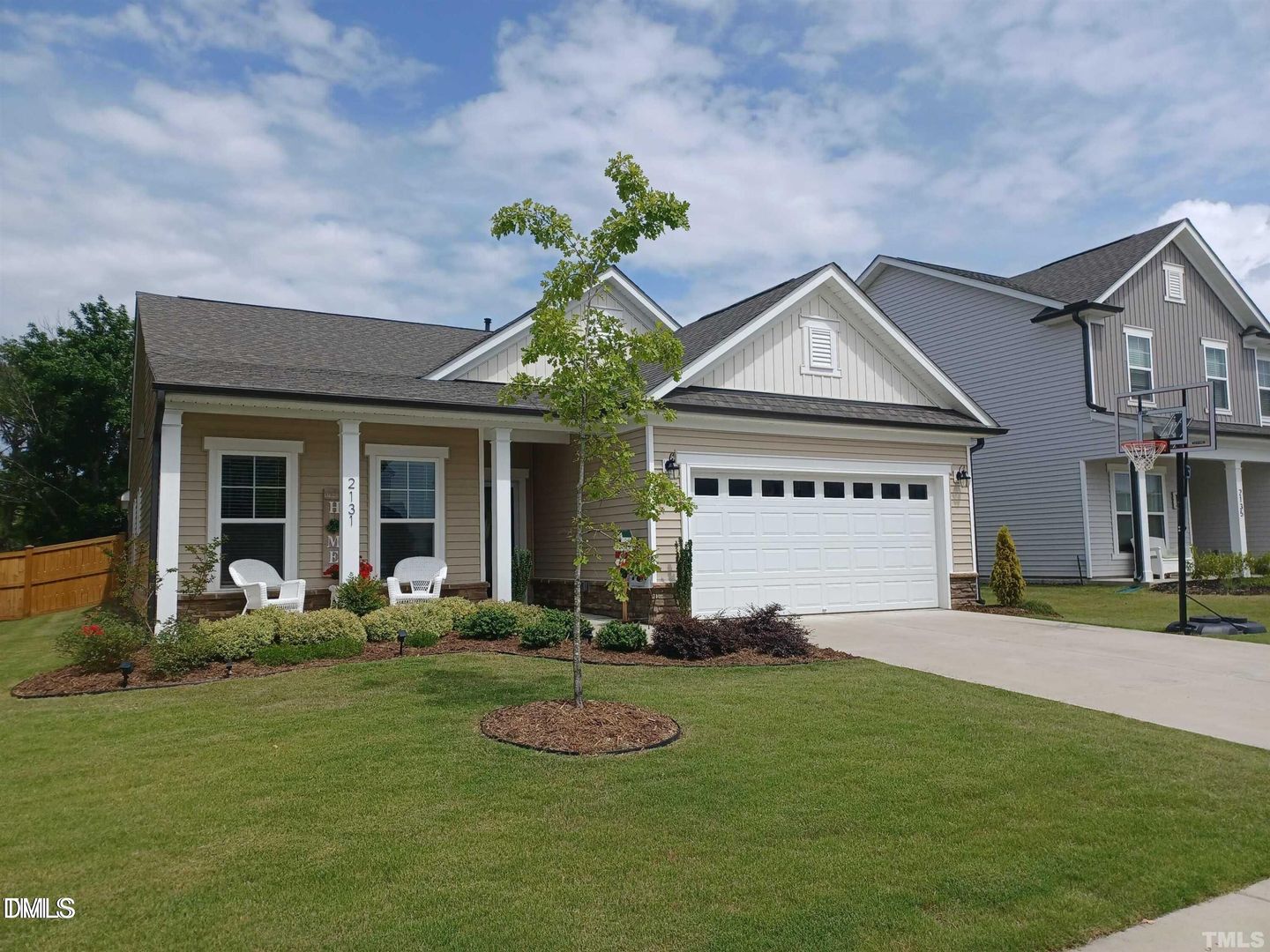 Fuquay Varina House: 2131 Fox Chapel Place