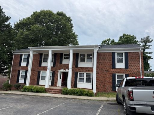 Looking for a comfortable and convenient place to call home? – photo 1