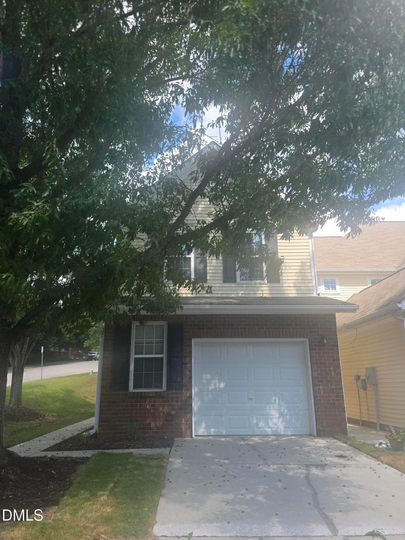 Raleigh Townhome: 2603 Forest Shadows Lane