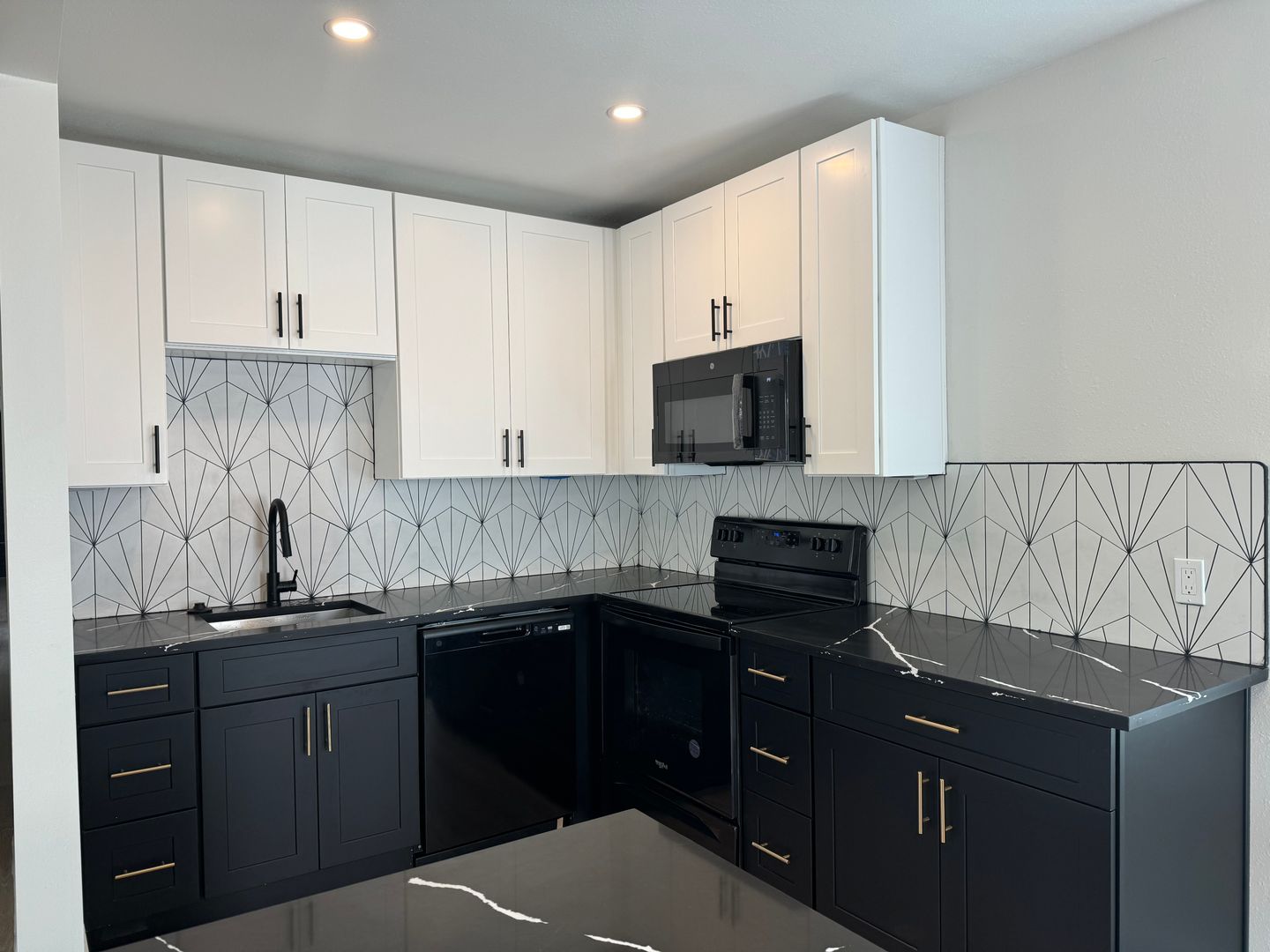 Houston Apartment: 1508 California St