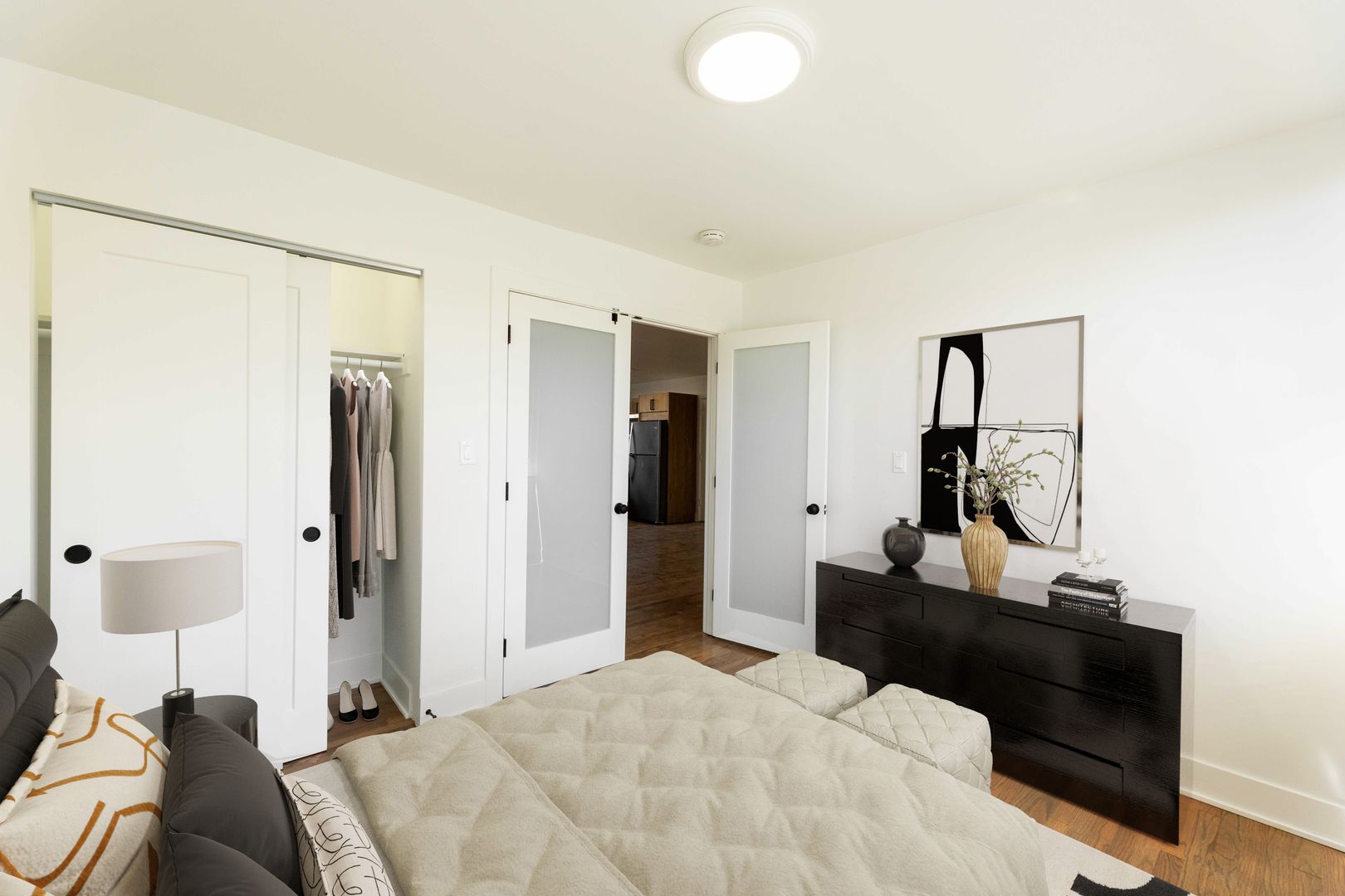 Chicago Apartment: 2515 W Jerome St.