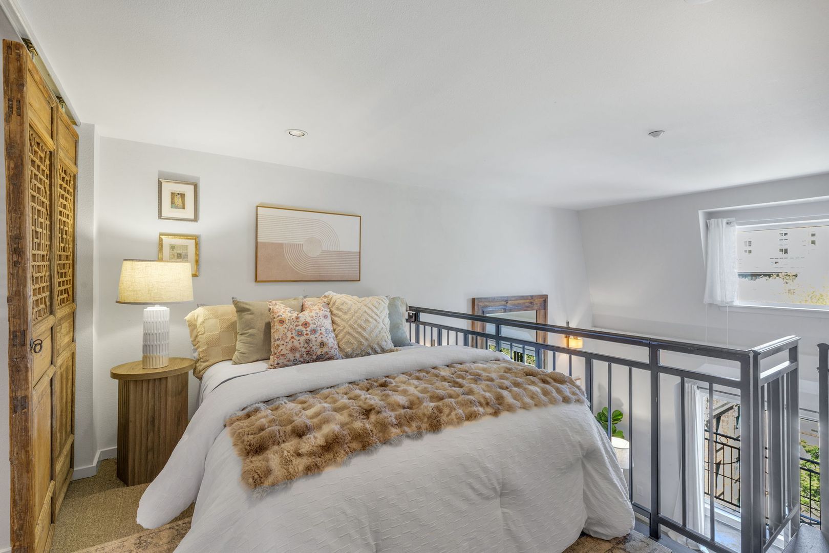 425 Vine St #706 20 of 30