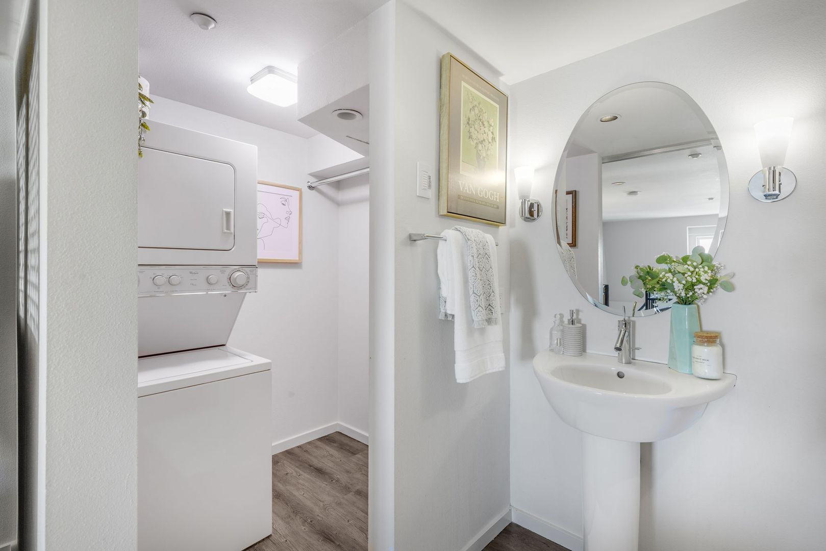 425 Vine St #706 18 of 30