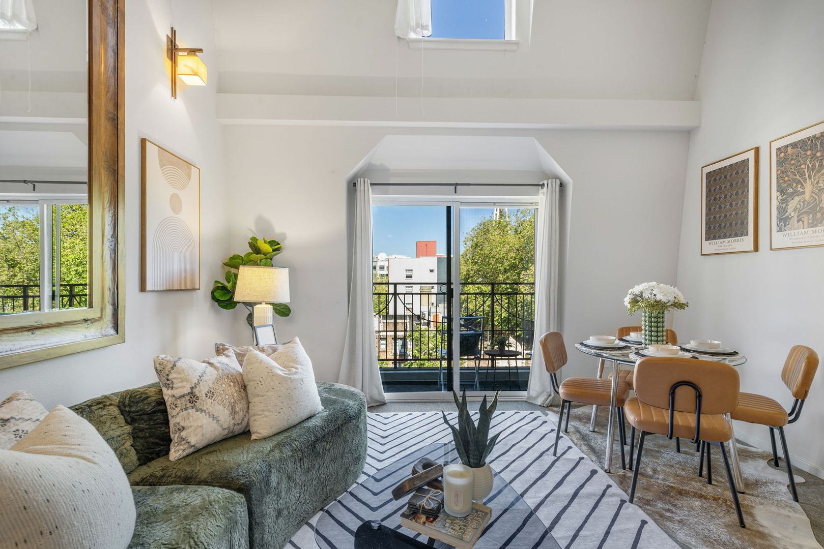 425 Vine St #706 4 of 12
