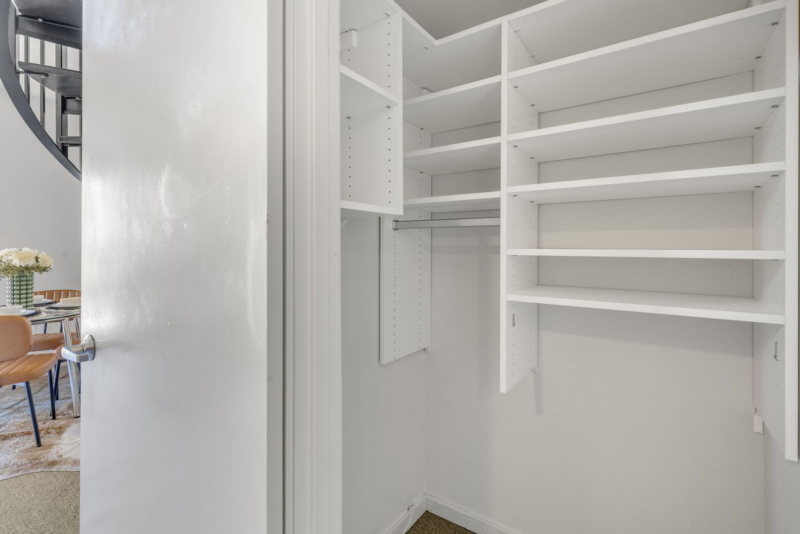 425 Vine St #706 13 of 30