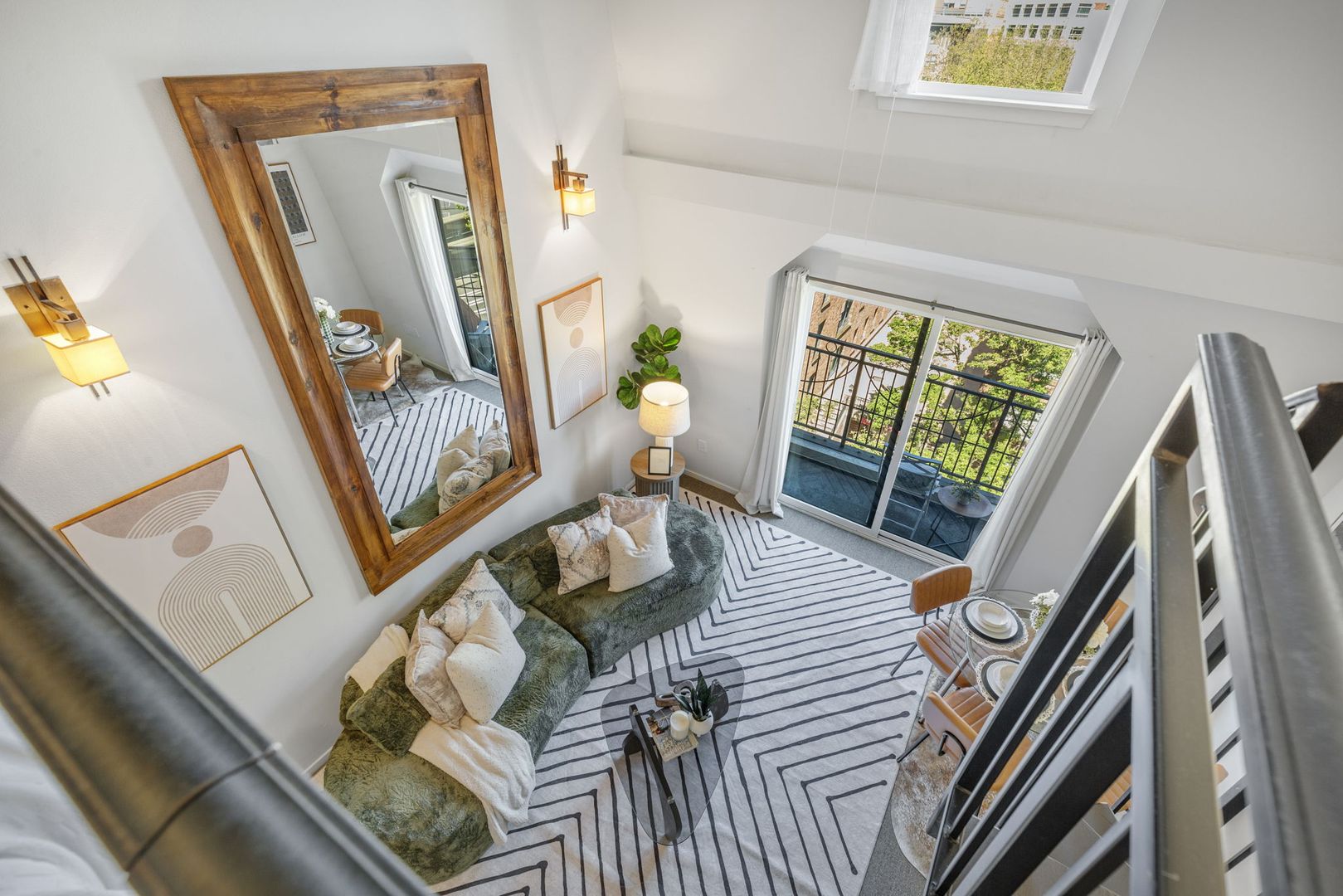 425 Vine St #706 15 of 30