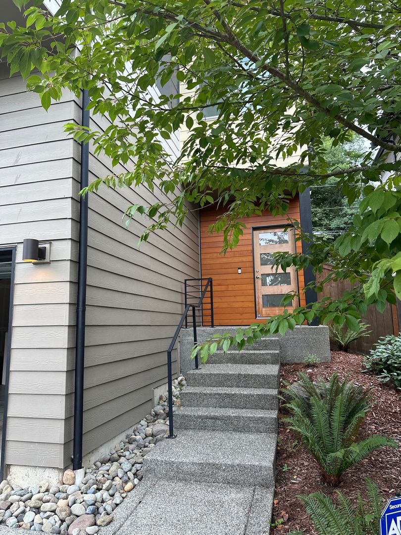 13110 SE 219th Pl 2 of 12