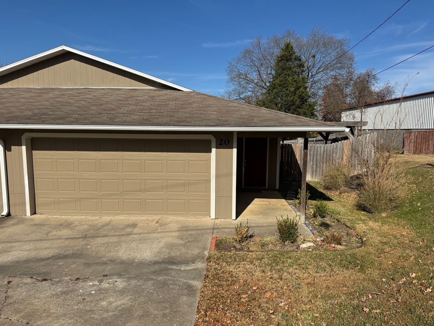 West Fork House: 20 McGee Rd West Fork