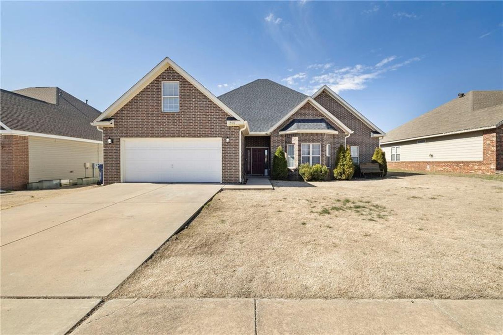 Siloam Springs House: 1406 N Latisha Ln