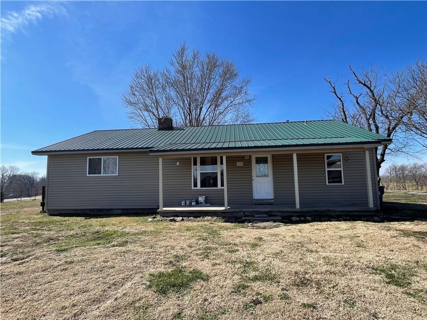Cave Springs House: 225 Bright St