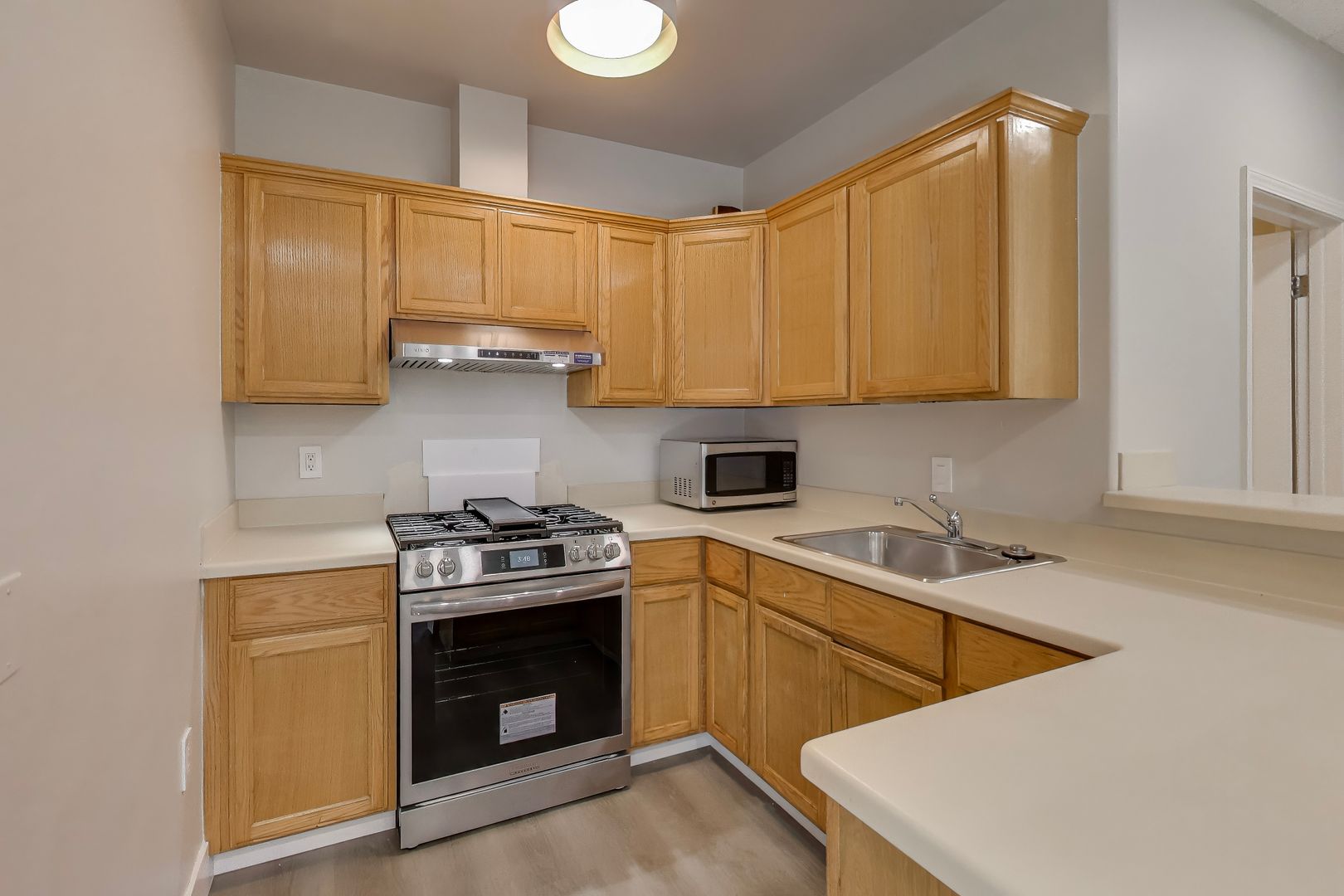 San Francisco Apartment: 1266 Utah St