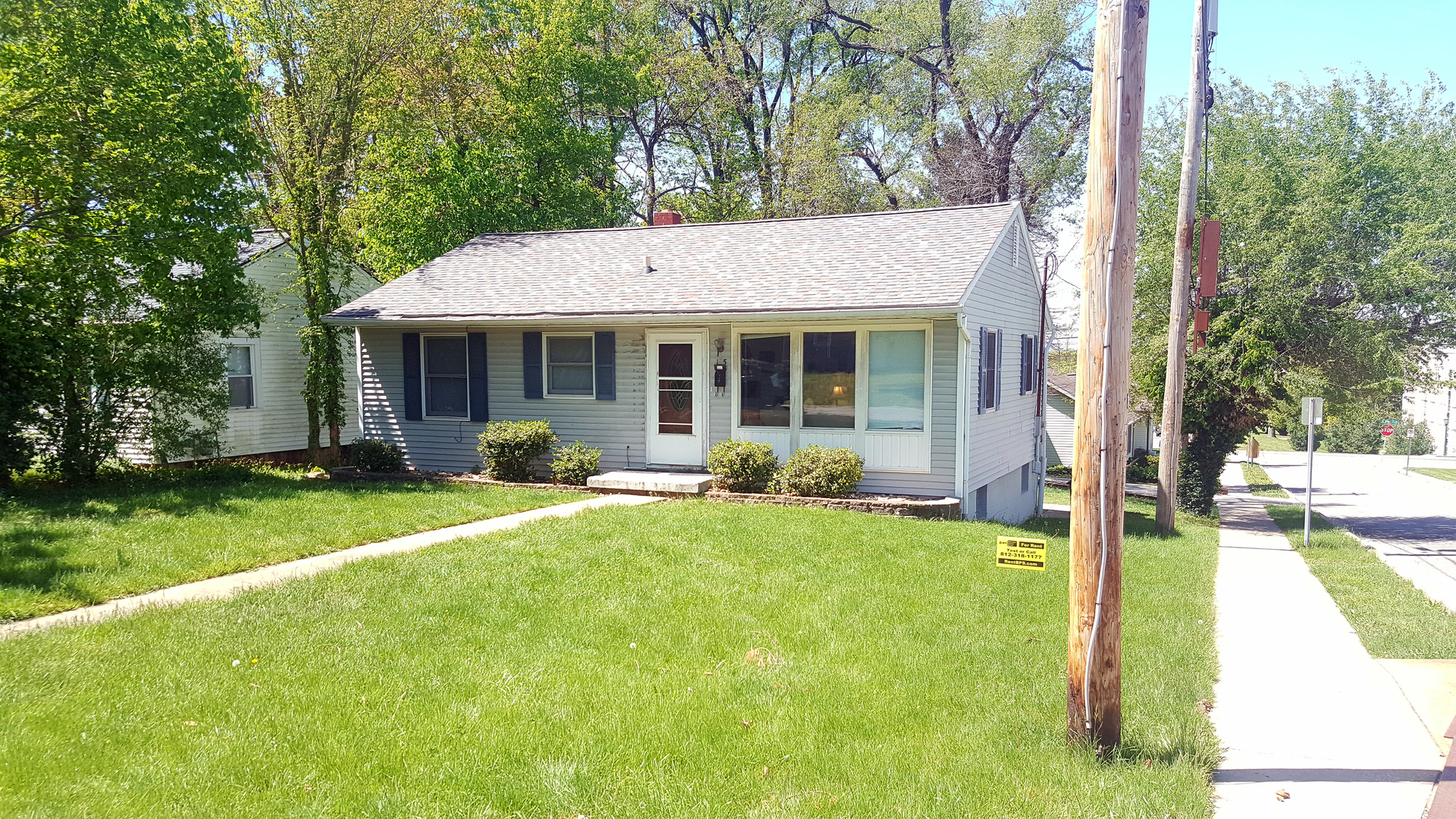 Bloomington Apartment: 135 N Bryan Ave