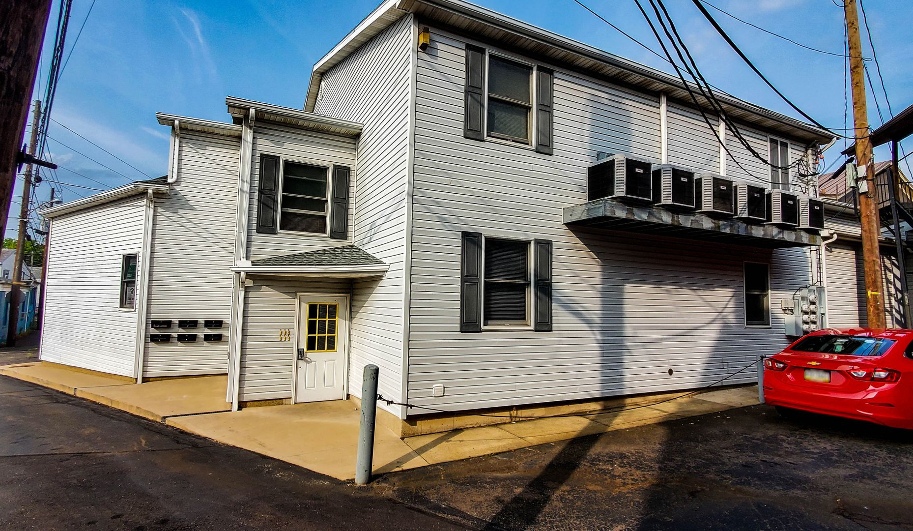 Bloomsburg Apartment: 235 Catherine Street