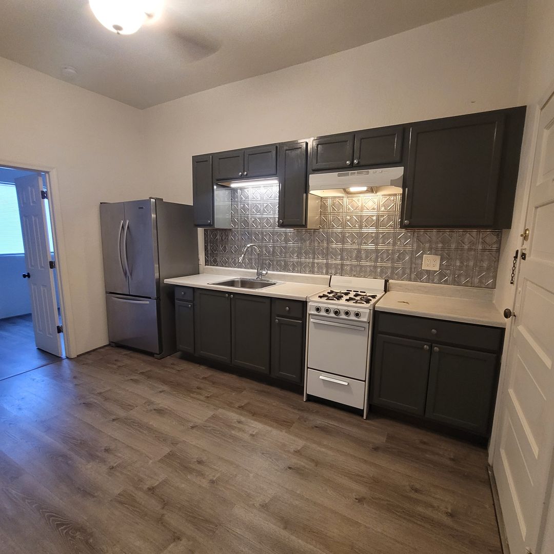 Prescott Apartment: 320 S Cortez Street