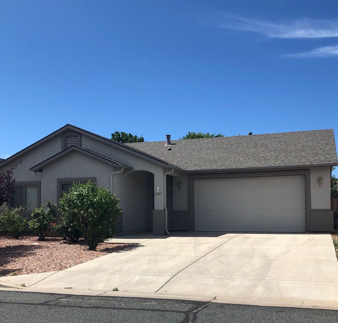Prescott Valley House: 6865 E Kilkenny Place