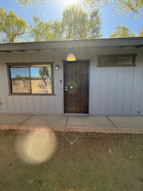 One Bedroom One Bath Near Dignity YRMC West – photo 1