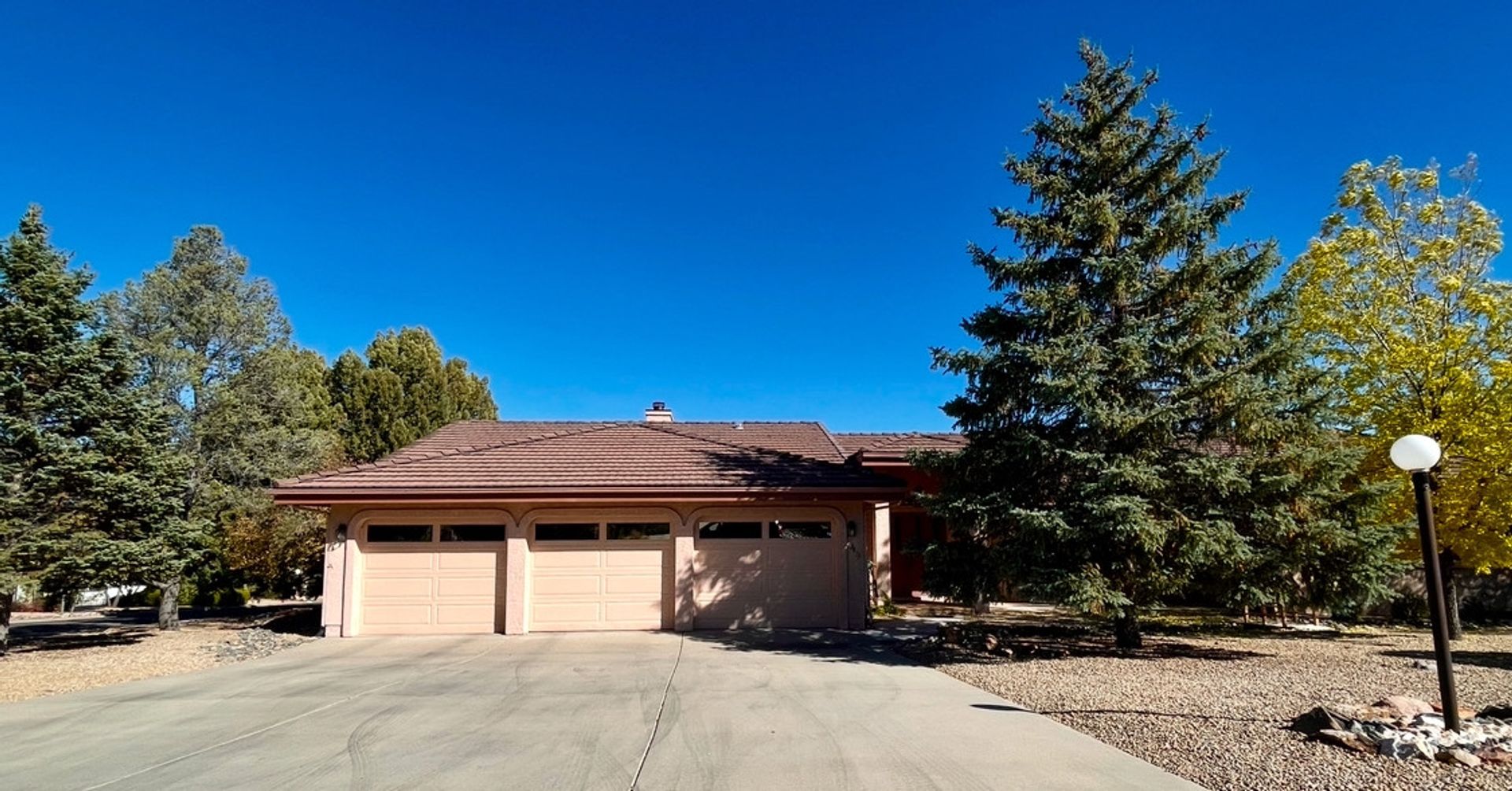 Prescott House: 49 Dressage Circle