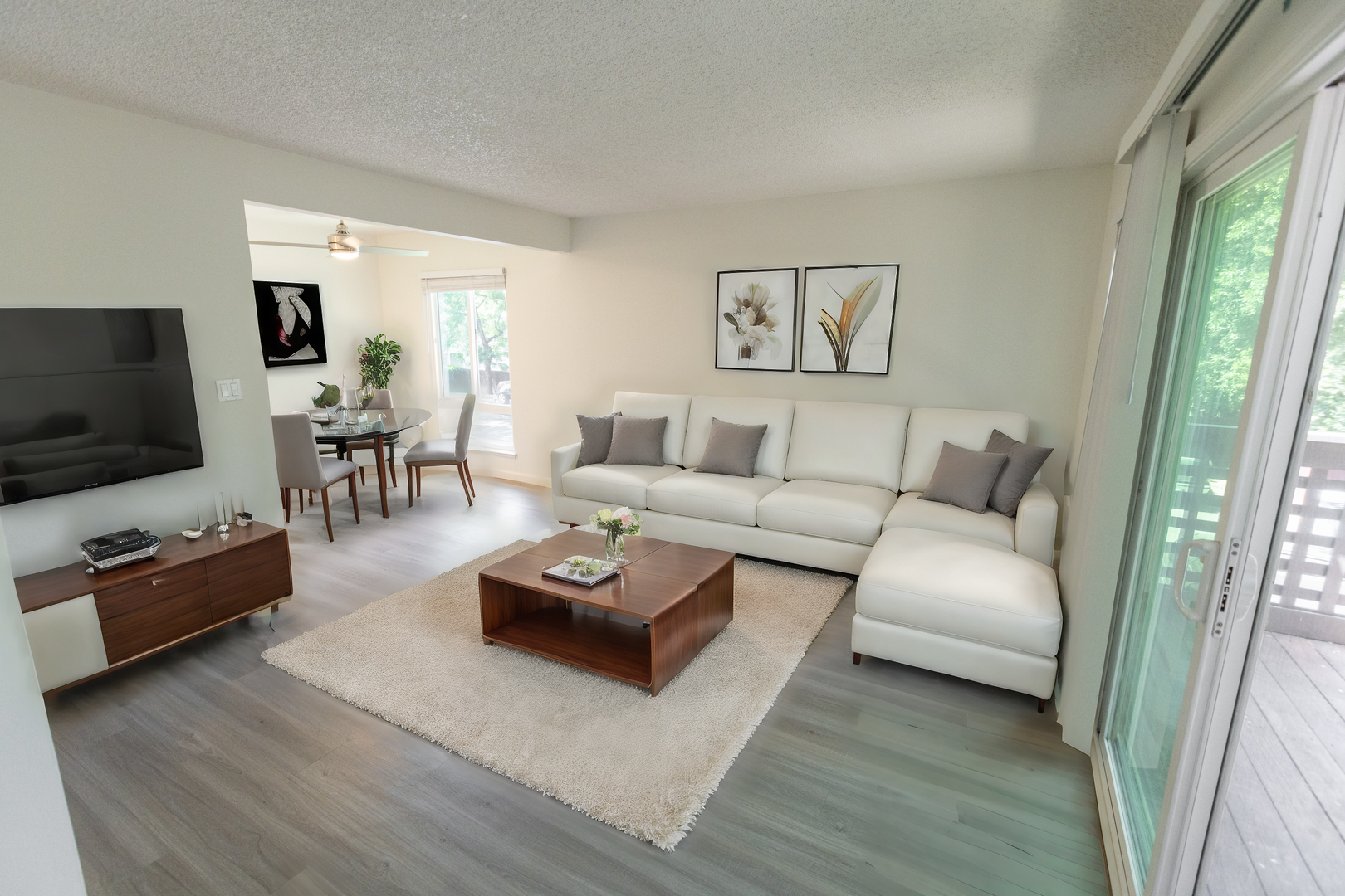 Davis Apartment: 607 E. 8th Street