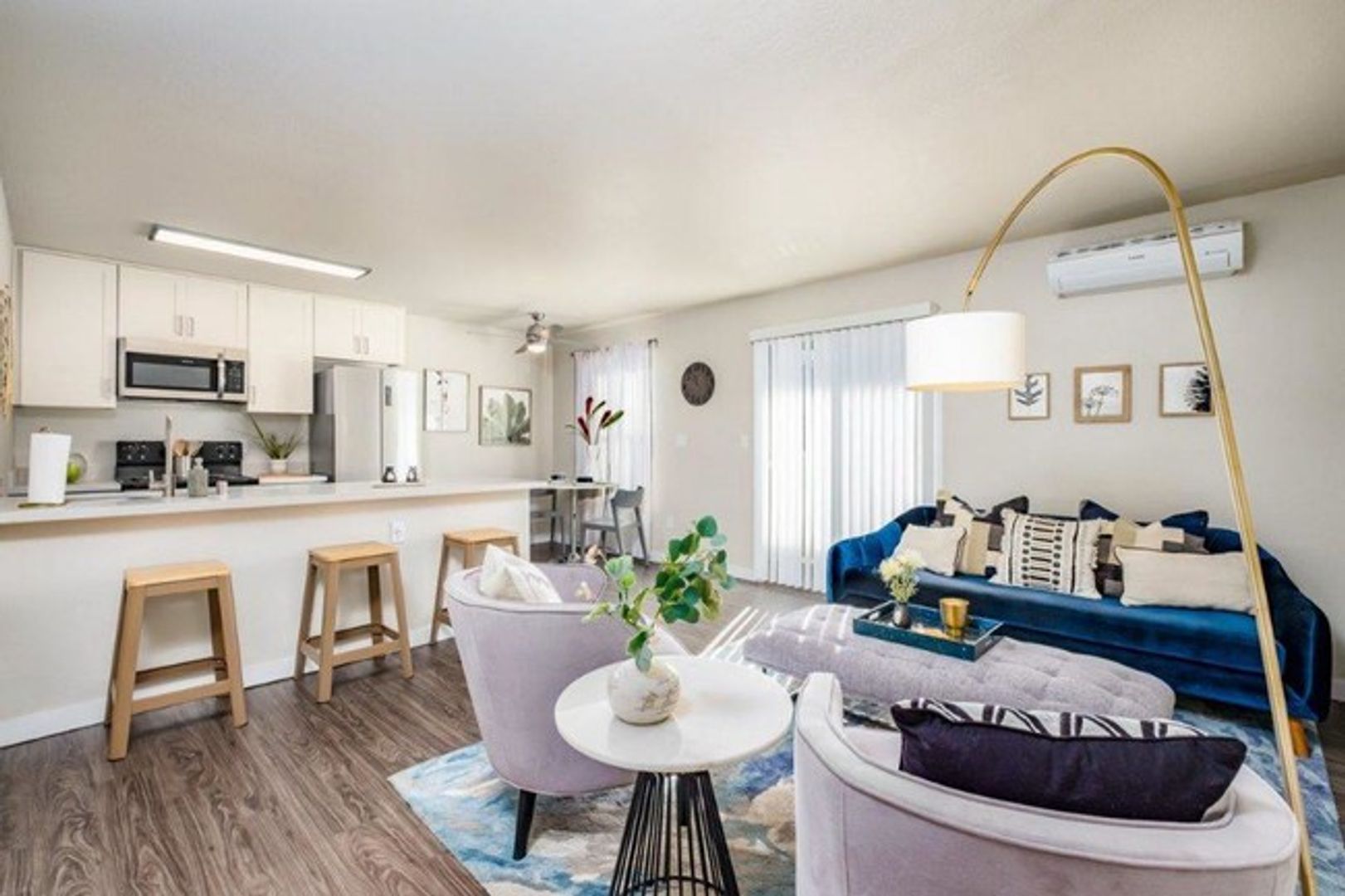 Lodi Apartment: 1720 S. Hutchins St.