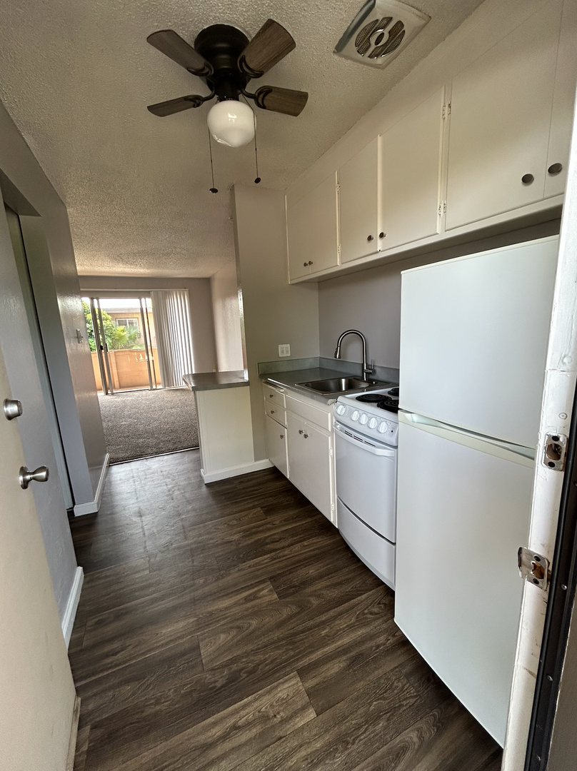 Modesto Apartment: 1625 Scenic Drive