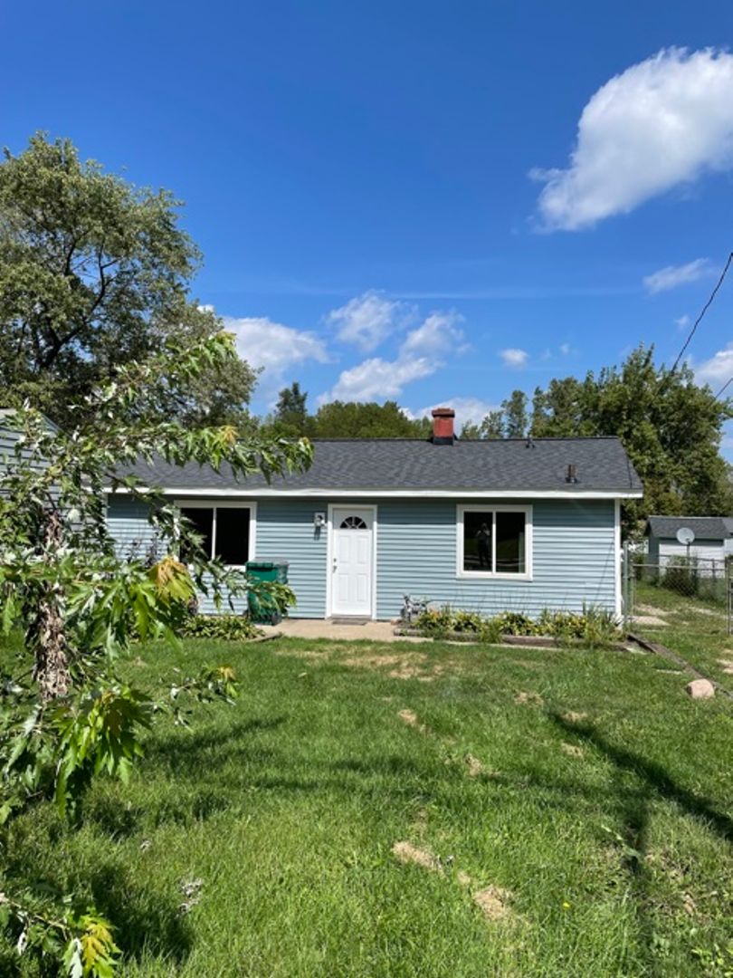 Springfield House: 394 Avenue A