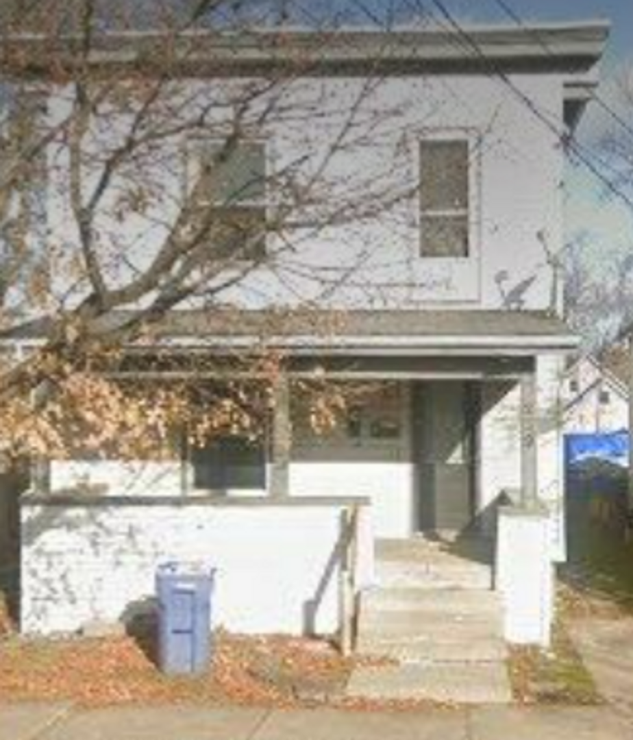 Grand Rapids Apartment: 239 Ann St NE