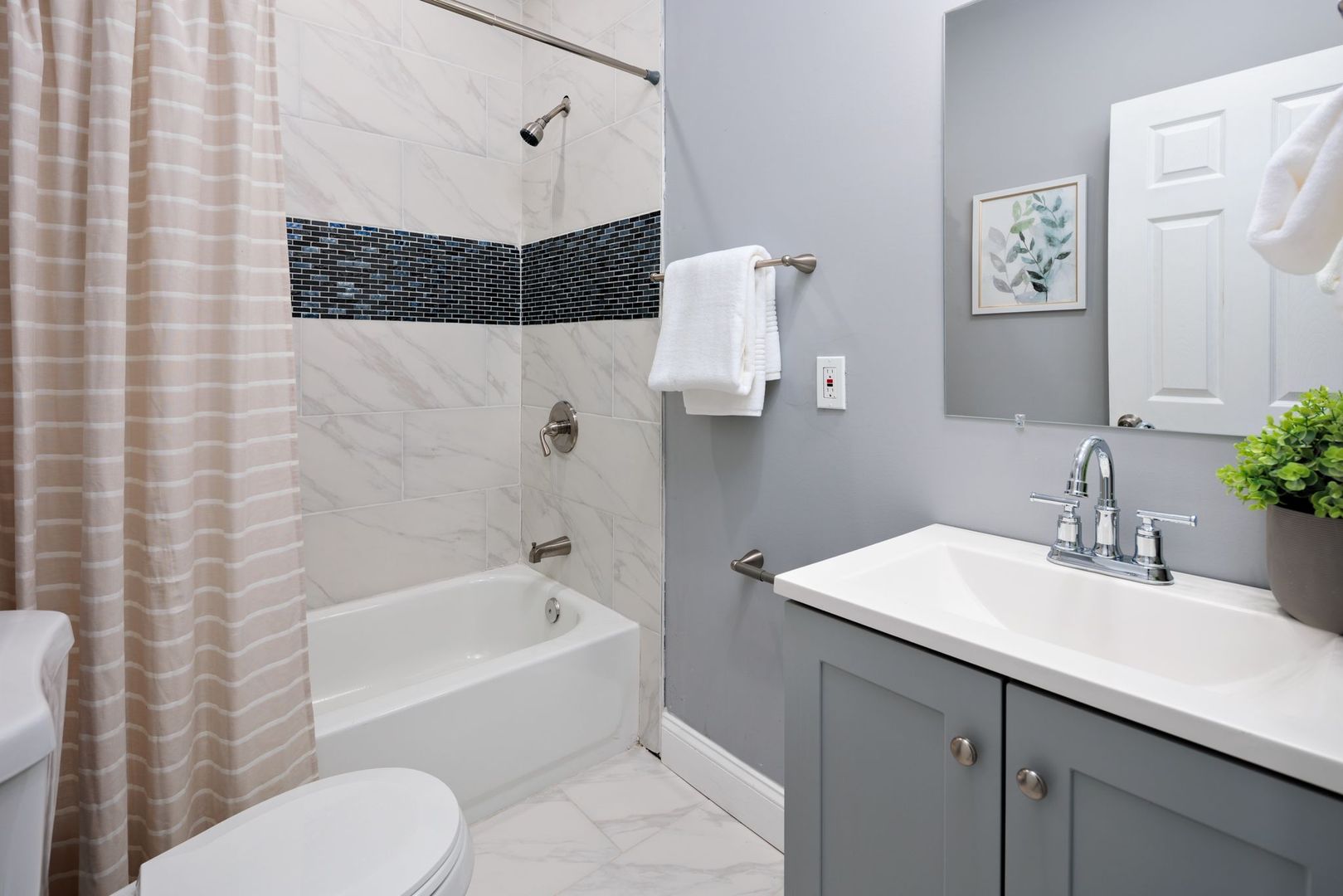 Baltimore House: 3626 Everett Street