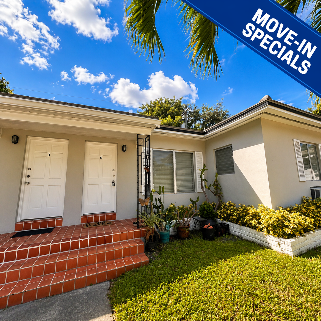 Coral Gables Apartment: 218 Antiquera Ave,