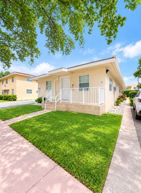 1BR/1BA in Coral Gables | Great Unit | Move-In Specials – photo 1