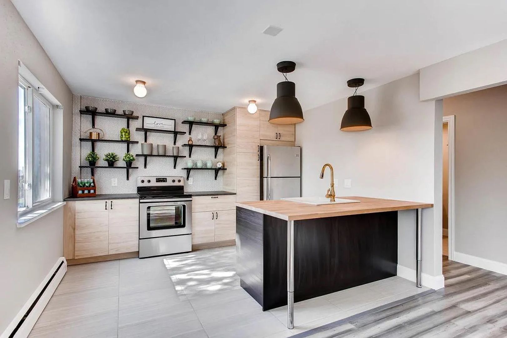 Westminster Apartment: 7155 Hooker Street