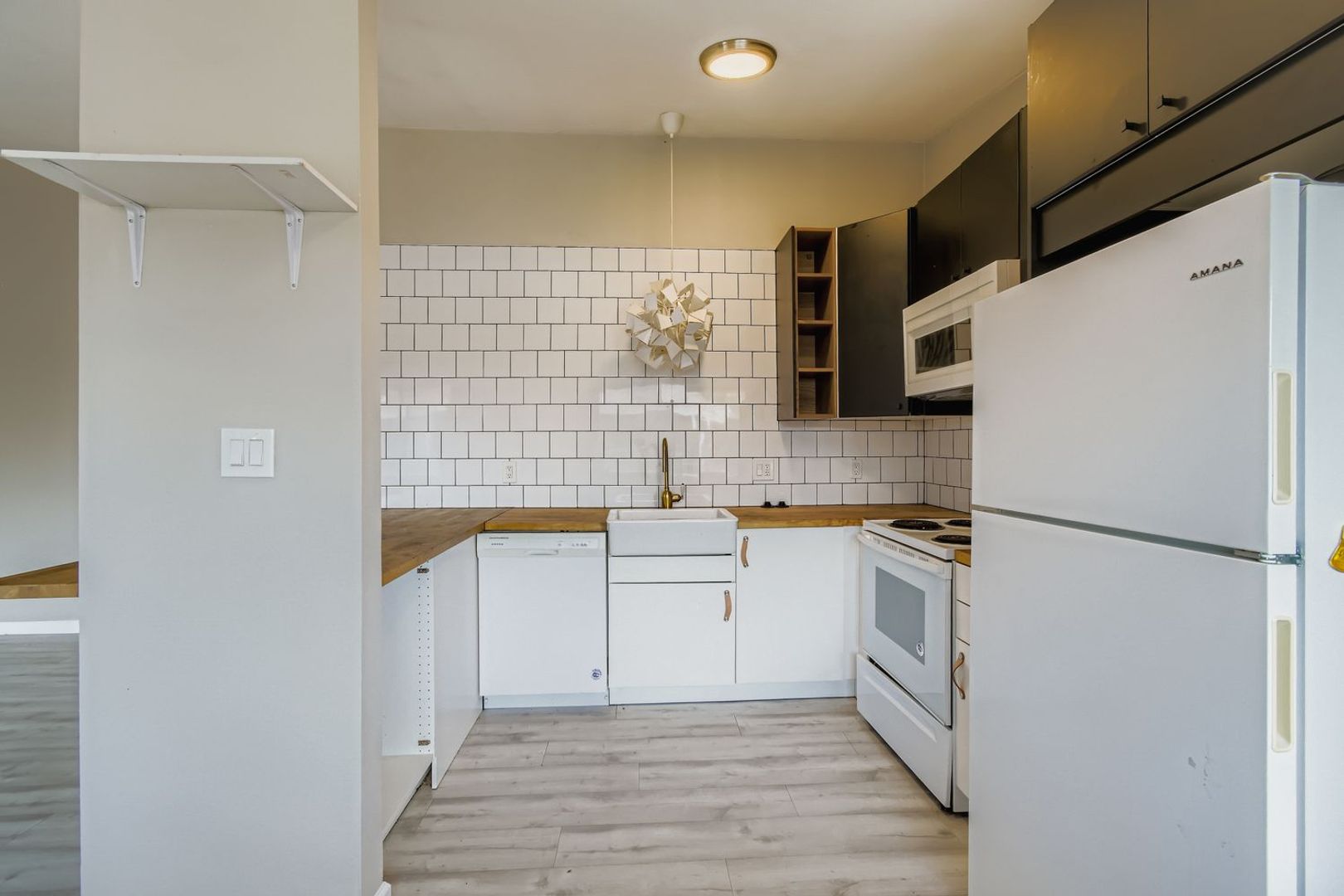 Westminster Apartment: 7121 Hooker St.