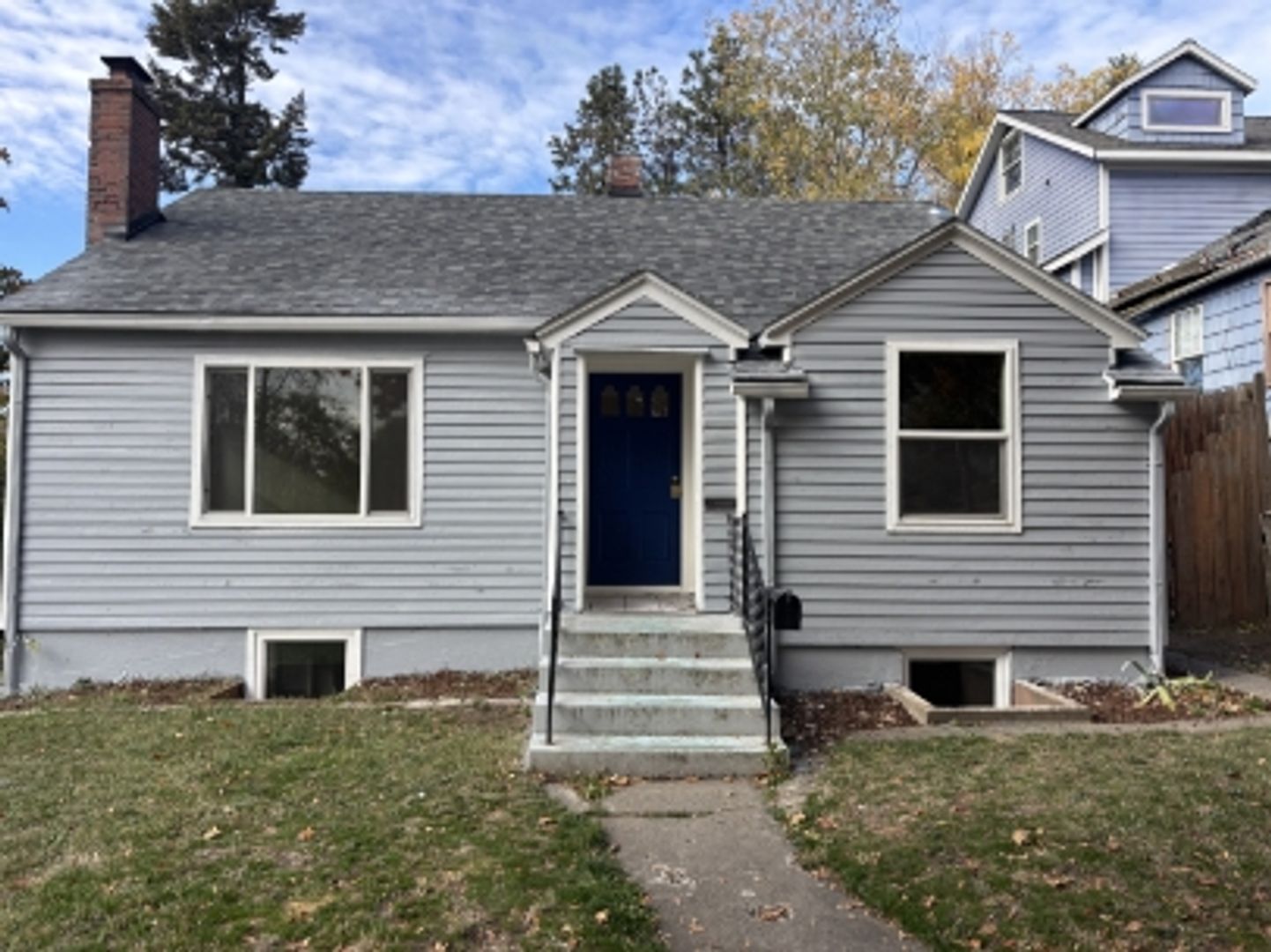 Moscow House: 229 Cherry Street