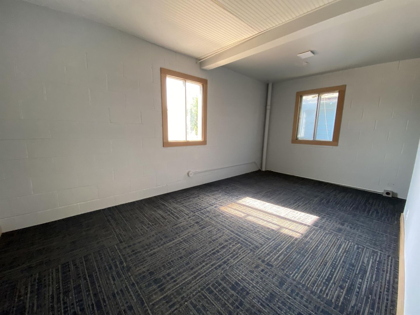 Moscow Apartment: 521 South Jackson Street