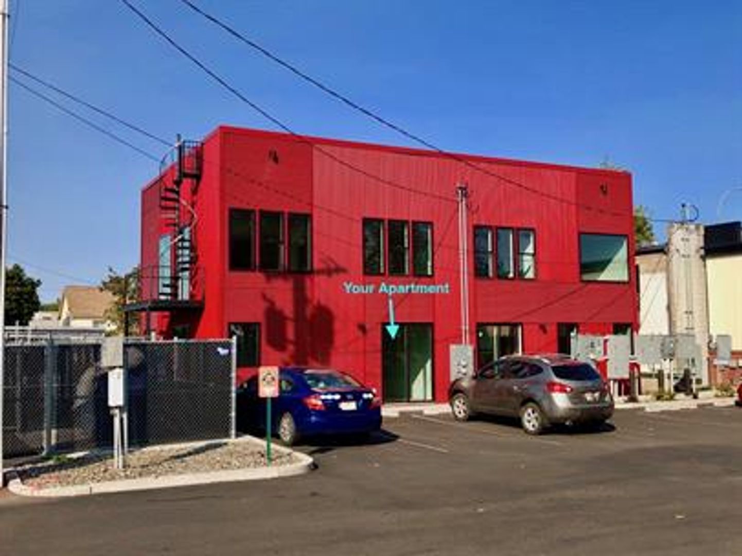 Moscow Apartment: 519 South Jackson Street