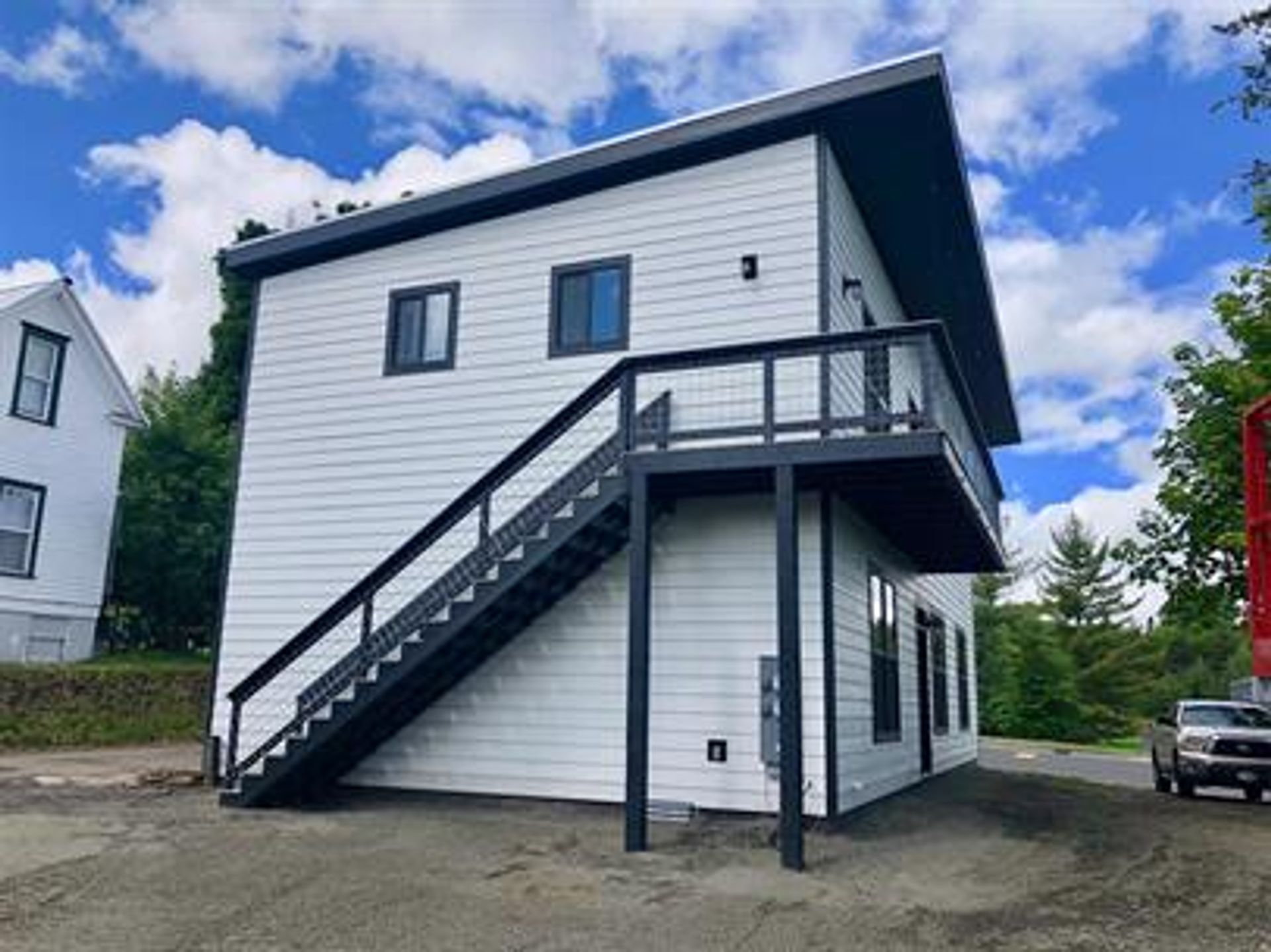 Moscow Apartment: 1108 South Main Street