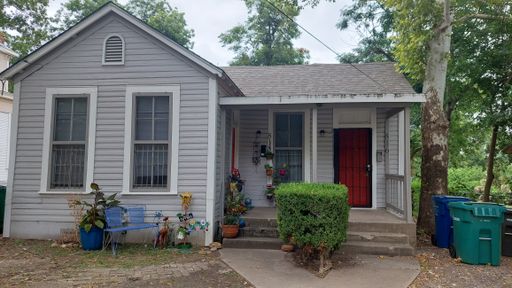 Government Hills~Rare 1 Bedroom unit in Duplex – photo 1