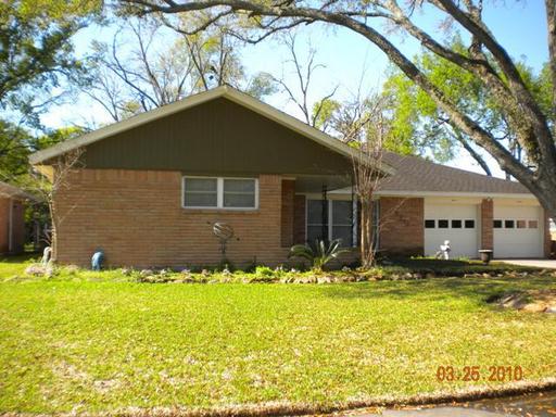 3 Bed 2 Bath Rental at 5215 Sanford Rd., Houston, TX – photo 1