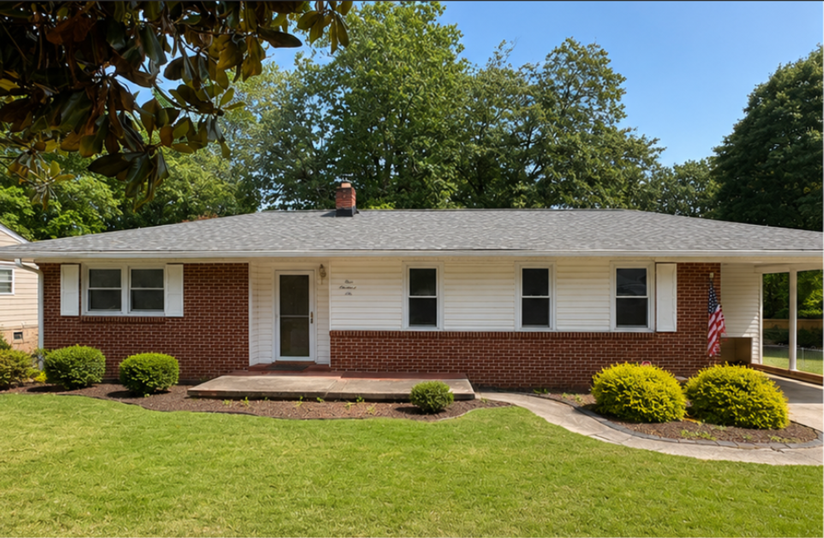 Greenville House: 406 Pine Knoll Drive