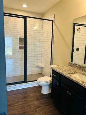 Listing photo thumbnail