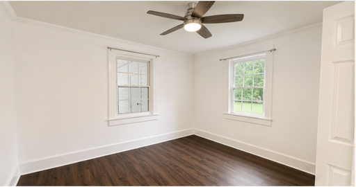 Listing photo thumbnail