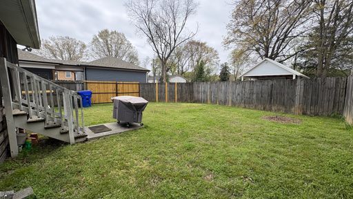 Listing photo thumbnail