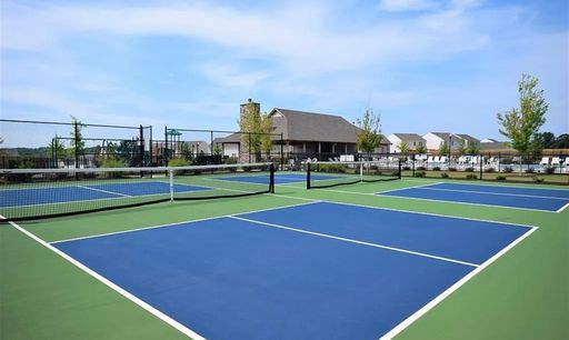 Listing photo thumbnail