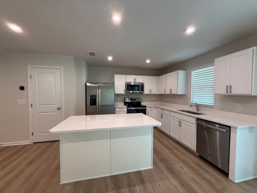Listing photo thumbnail