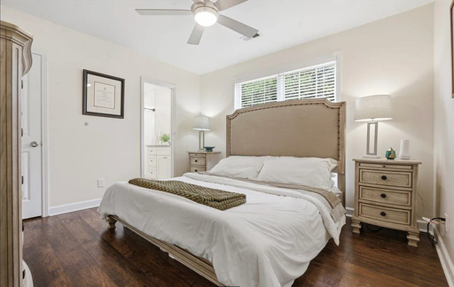Listing photo thumbnail