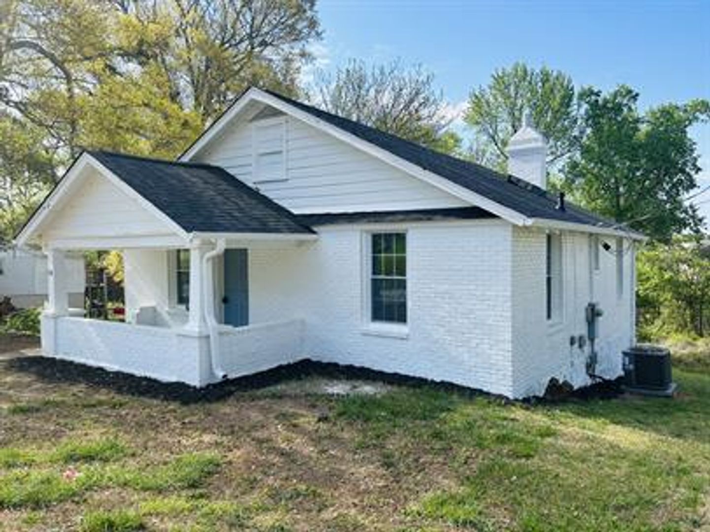 Greenville House: 110 Worley Road