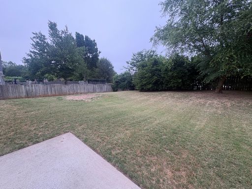 Listing photo thumbnail